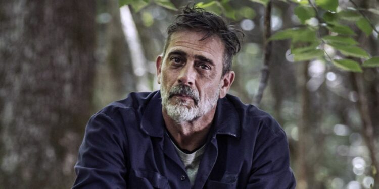 Jeffrey Dean Morgan portraying the character Negan