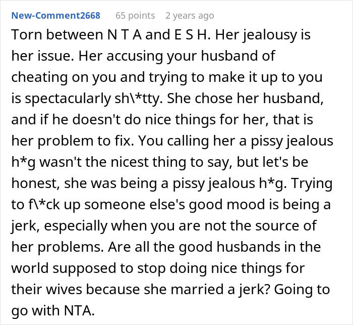 Woman Tells Sister She Shouldn’t Rub Her “Picture-Perfect Marriage” In Other People’s Faces