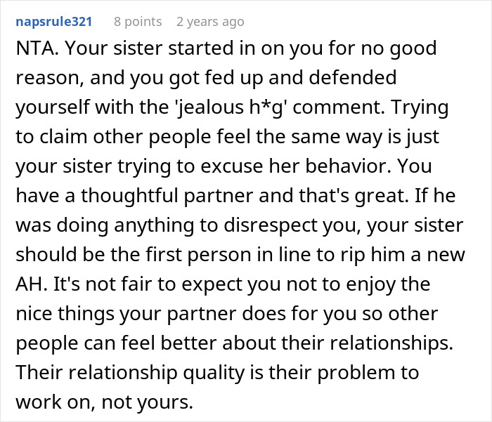 Woman Tells Sister She Shouldn’t Rub Her “Picture-Perfect Marriage” In Other People’s Faces