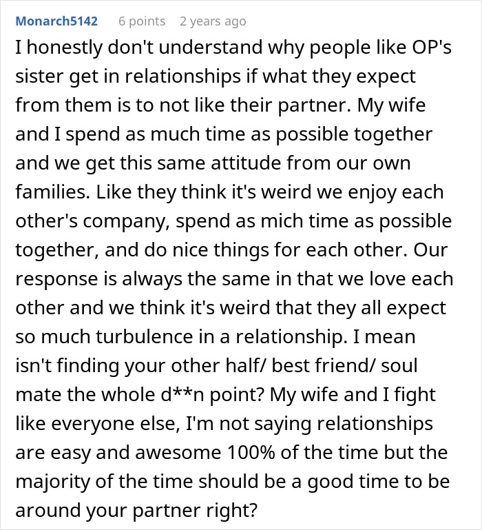 Woman Tells Sister She Shouldn’t Rub Her “Picture-Perfect Marriage” In Other People’s Faces