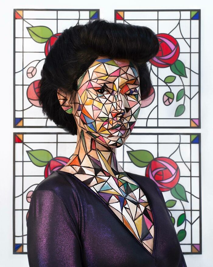 Korean Artist Goes Viral For Transforming Herself Into Mind-Bending Optical Illusions Without Any Photoshop (31 New Pics) Korean Artist Goes Viral For Transforming Herself Into Mind-Bending Optical Illusions Without Any Photoshop (31 New Pics)