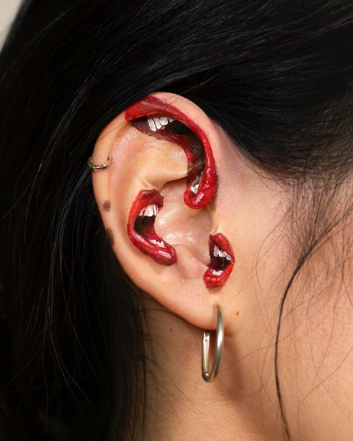 Korean Artist Goes Viral For Transforming Herself Into Mind-Bending Optical Illusions Without Any Photoshop (31 New Pics) Korean Artist Goes Viral For Transforming Herself Into Mind-Bending Optical Illusions Without Any Photoshop (31 New Pics)