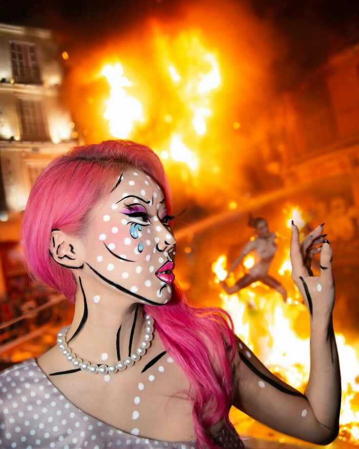 Korean Artist Goes Viral For Transforming Herself Into Mind-Bending Optical Illusions Without Any Photoshop (31 New Pics) Korean Artist Goes Viral For Transforming Herself Into Mind-Bending Optical Illusions Without Any Photoshop (31 New Pics)