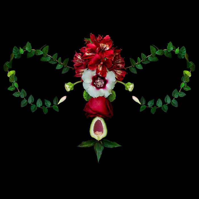 From Flowers To Resistance: 37 Mesmerizing Artworks By This Brazilian Artist About The Female Body