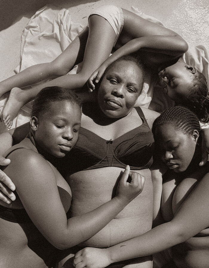 24 Powerful Photographs Celebrating Women Behind The Camera, As Shared By AAP Magazine