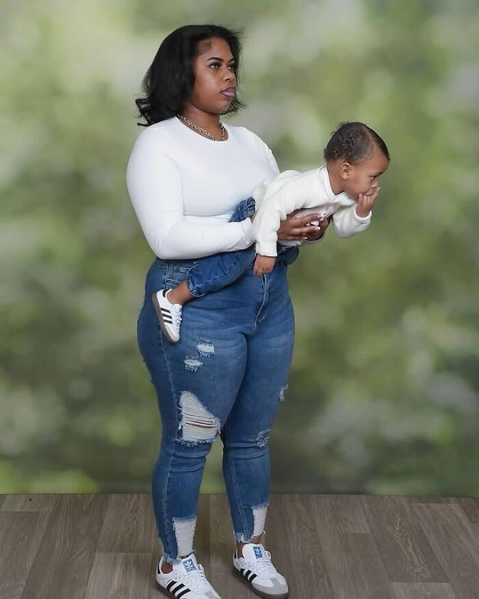 Mom Is Going Viral After Sharing Hilarious Photoshoot With Her Son (24 Pics)