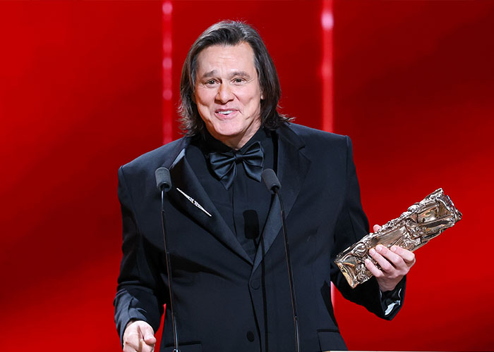 Jim Carrey&rsquo;s Ex Jenny McCarthy Drops Bombshell On What Everyone Missed After His Changed Appearance