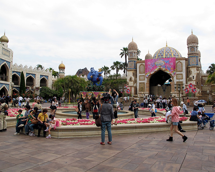 Disney Park Guests Watch In Horror As Rapunzel Attacked By Crows Days After Viral Olaf Malfunction