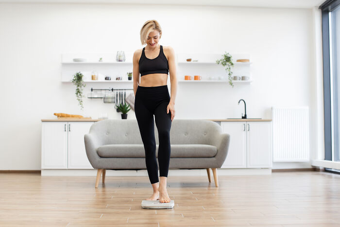 46 Women Ask Men Embarrassing Questions They Were Always Curious About