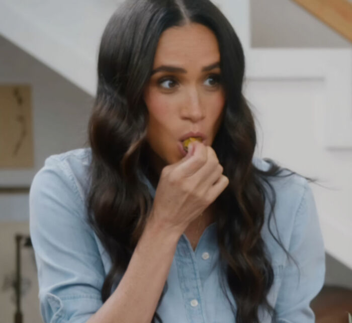 Meghan Markle’s Way To Deal With Criticism In Meetings Revealed By Report And Slammed By Public