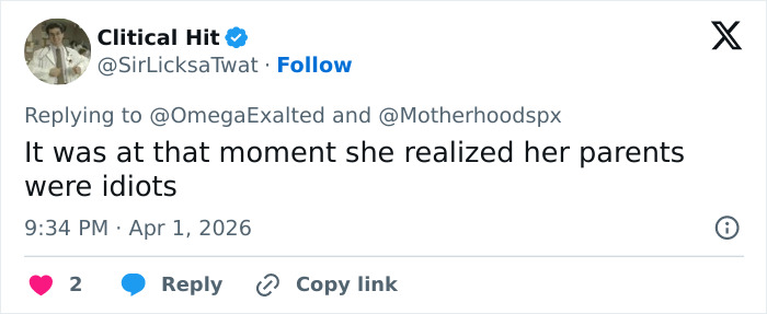 Mom’s Hack For Removing Red 40 From M&Ms Hilariously Roasted After Viewers Spot Daughter’s Reaction