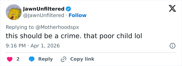 Mom’s Hack For Removing Red 40 From M&Ms Hilariously Roasted After Viewers Spot Daughter’s Reaction