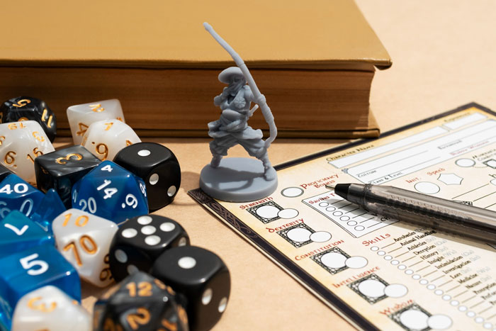 DnD Guest Gets Busted Stealing Manga And Figurines, Keeps Chatting Like He Didn’t Just Get Caught