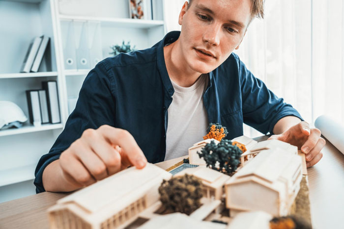 DnD Guest Gets Busted Stealing Manga And Figurines, Keeps Chatting Like He Didn’t Just Get Caught