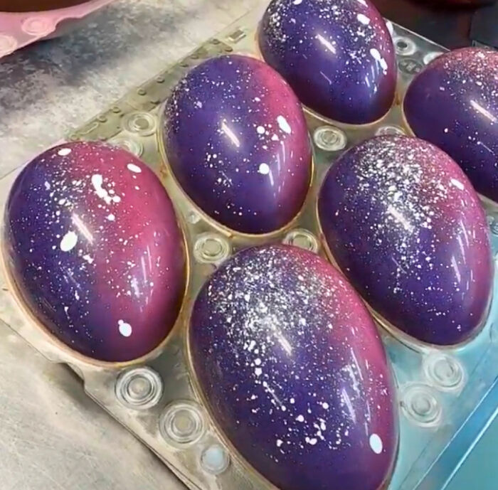 20 Creative Easter Egg Decorating Ideas That Go Way Beyond Basic Dye Kits