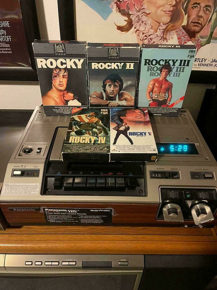 53 Photos That Allow You To Taste, Hear And Feel The 1990s And 2000s