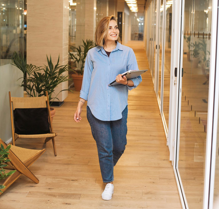 Man Immediately Gets A Secret Paternity Test For Newborn Baby, Then Tests Wife By Asking For One