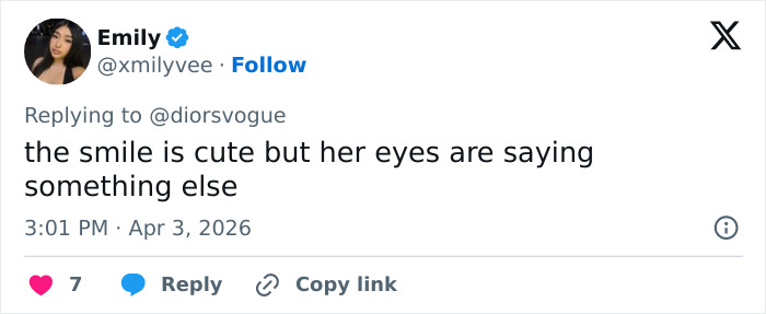 “Something Is Off Here”: People Notice Bizarre Details In Photo Of Selena Gomez And Influencer