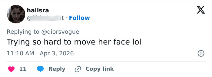 “Something Is Off Here”: People Notice Bizarre Details In Photo Of Selena Gomez And Influencer