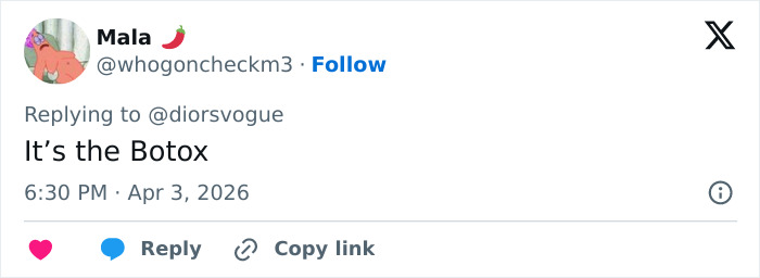 “Something Is Off Here”: People Notice Bizarre Details In Photo Of Selena Gomez And Influencer