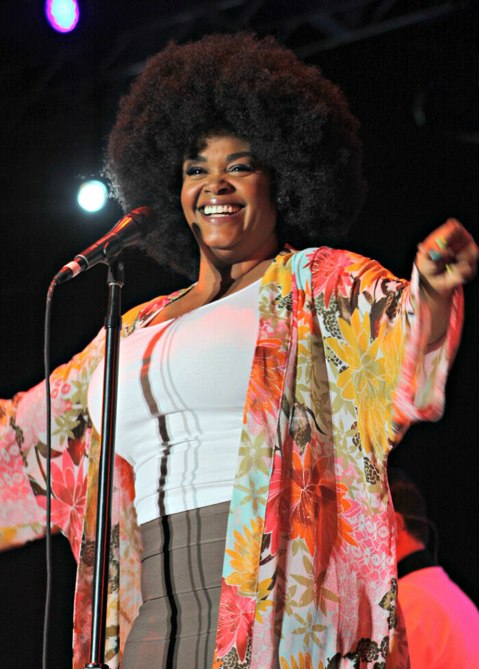 Jill Scott: Bio And Career Highlights