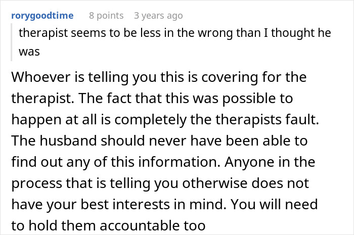 Woman Is Confused About How Coworkers Know So Much About Her, Turns Out Her Therapist Is Her Boss’s Husband