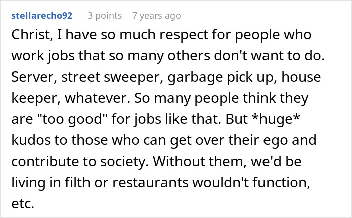 Man Thinks Best Friend Working As A Server Is “Low”, But Apparently Not Low Enough To Ask For Money Man Thinks Best Friend Working As A Server Is “Low”, But Apparently Not Low Enough To Ask For Money
