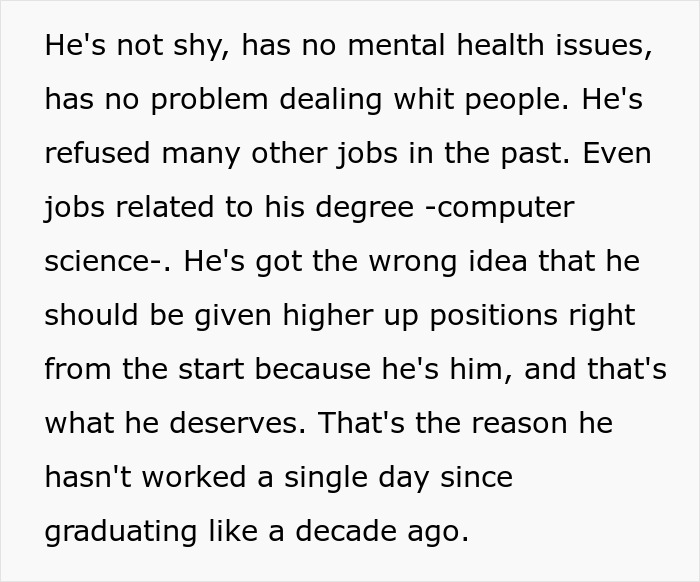 Man Thinks Best Friend Working As A Server Is “Low”, But Apparently Not Low Enough To Ask For Money Man Thinks Best Friend Working As A Server Is “Low”, But Apparently Not Low Enough To Ask For Money