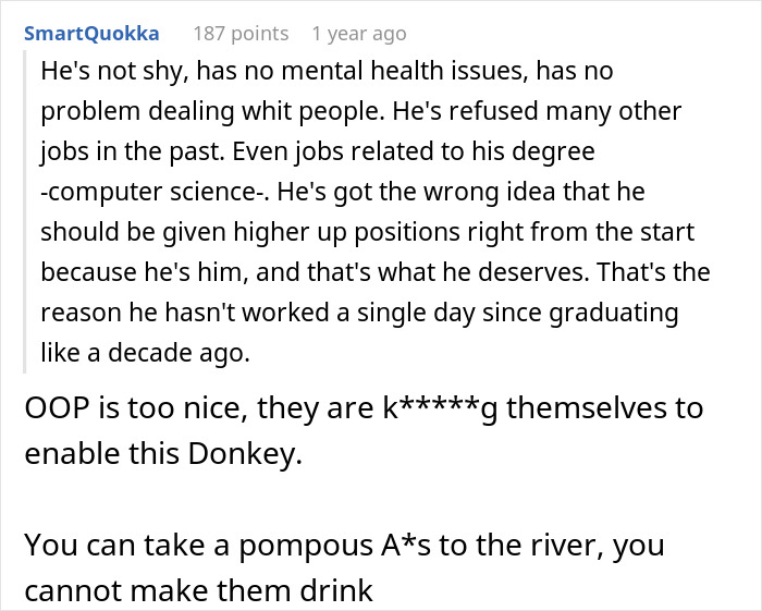 Man Thinks Best Friend Working As A Server Is “Low”, But Apparently Not Low Enough To Ask For Money Man Thinks Best Friend Working As A Server Is “Low”, But Apparently Not Low Enough To Ask For Money