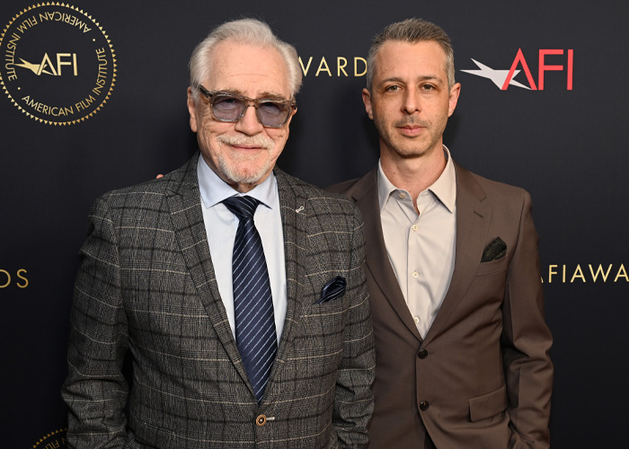 “Dude Is Unhinged”: Brian Cox Faces Backlash After Brutal Dig At Margot Robbie, Daniel Day-Lewis And Others “Dude Is Unhinged”: Brian Cox Faces Backlash After Brutal Dig At Margot Robbie, Daniel Day-Lewis And Others