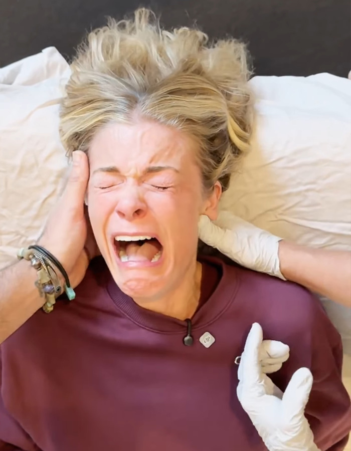 “Why Would You FIlm This?”: Experts Explain LeAnn Rime’s Emotional Response To Jaw Release Therapy “Why Would You FIlm This?”: Experts Explain LeAnn Rime’s Emotional Response To Jaw Release Therapy
