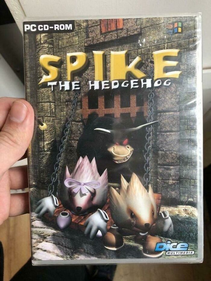 65 Hilariously Shameless Times Designers Copied Famous Brands And Hoped No One Would Notice (New Pics) 65 Hilariously Shameless Times Designers Copied Famous Brands And Hoped No One Would Notice (New Pics)