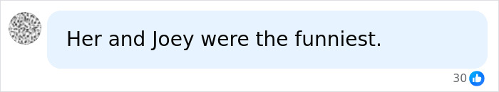 Lisa Kudrow Makes Sad Confession About Her Place In ‘Friends’ Cast