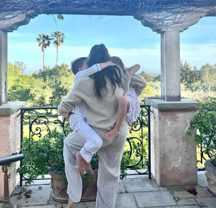 Meghan Markle’s Easter Clip Of Archie And Lilibet Sparks Backlash After Fans Notice “Sad” Detail