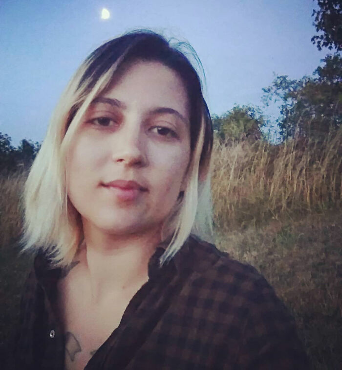 Netizens Brutally Pile On Woman For Fleeing The US To Escape Her Student Loan Payments