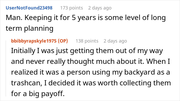 Lazy Man Throws Dog’s Chew Bones Onto Neighbor’s Lawn, Gets A Yard Full Of Them After Petty Revenge Lazy Man Throws Dog’s Chew Bones Onto Neighbor’s Lawn, Gets A Yard Full Of Them After Petty Revenge