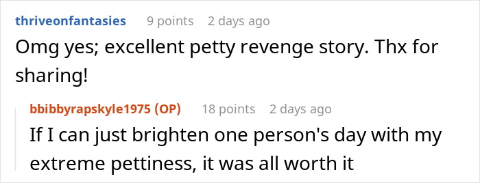 Lazy Man Throws Dog’s Chew Bones Onto Neighbor’s Lawn, Gets A Yard Full Of Them After Petty Revenge Lazy Man Throws Dog’s Chew Bones Onto Neighbor’s Lawn, Gets A Yard Full Of Them After Petty Revenge