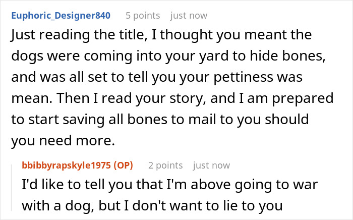 Lazy Man Throws Dog’s Chew Bones Onto Neighbor’s Lawn, Gets A Yard Full Of Them After Petty Revenge Lazy Man Throws Dog’s Chew Bones Onto Neighbor’s Lawn, Gets A Yard Full Of Them After Petty Revenge