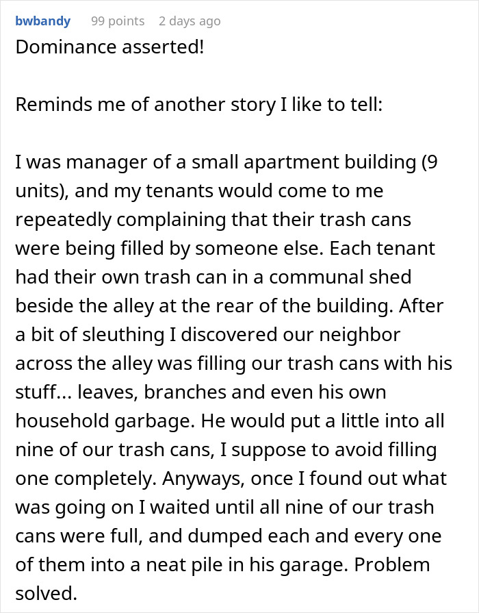 Lazy Man Throws Dog’s Chew Bones Onto Neighbor’s Lawn, Gets A Yard Full Of Them After Petty Revenge Lazy Man Throws Dog’s Chew Bones Onto Neighbor’s Lawn, Gets A Yard Full Of Them After Petty Revenge