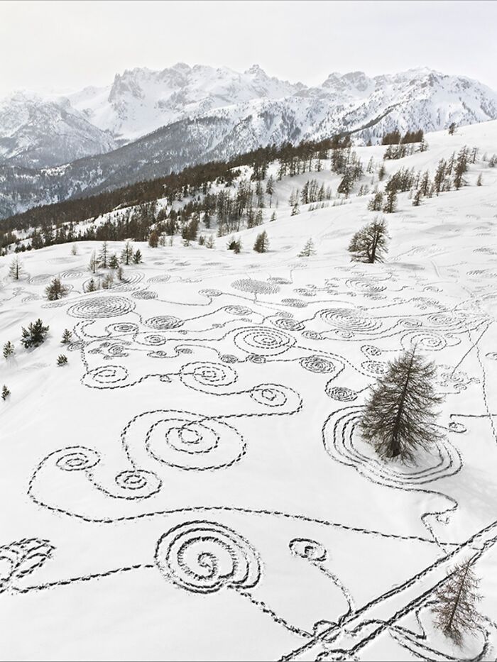 30 Stunning Nature-Inspired Creations Around The World Shared By Land Art Collective