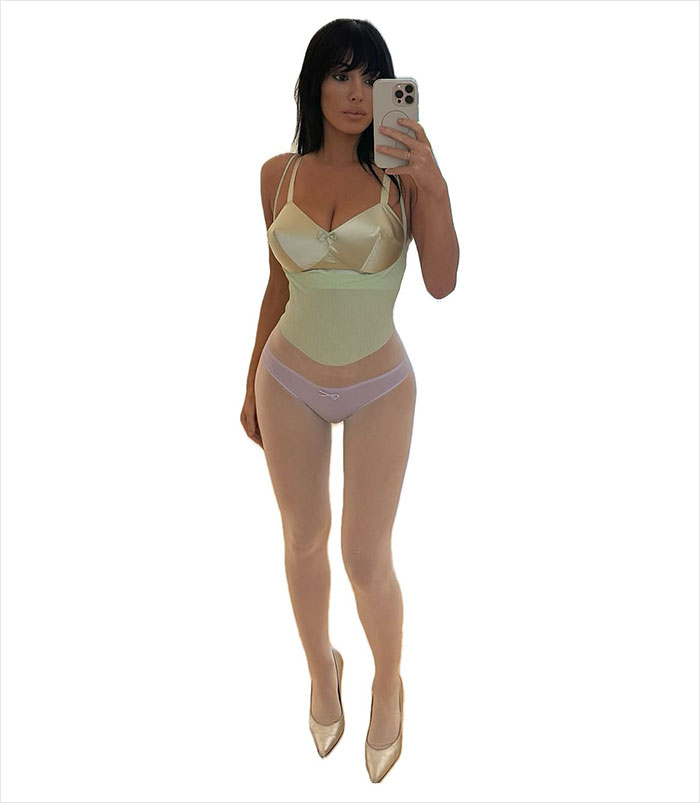 “Kim Wannabe”: Bianca Censori Leaves Little To The Imagination In Latest Racy Post