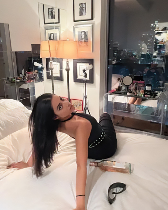 Iranian General’s Niece Arrested After Showing Off Glamorous Lifestyle In Los Angeles