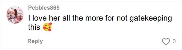 “This Is Actually Genius”: How To Fake A Facelift Like Anne Hathaway Did At The Oscars