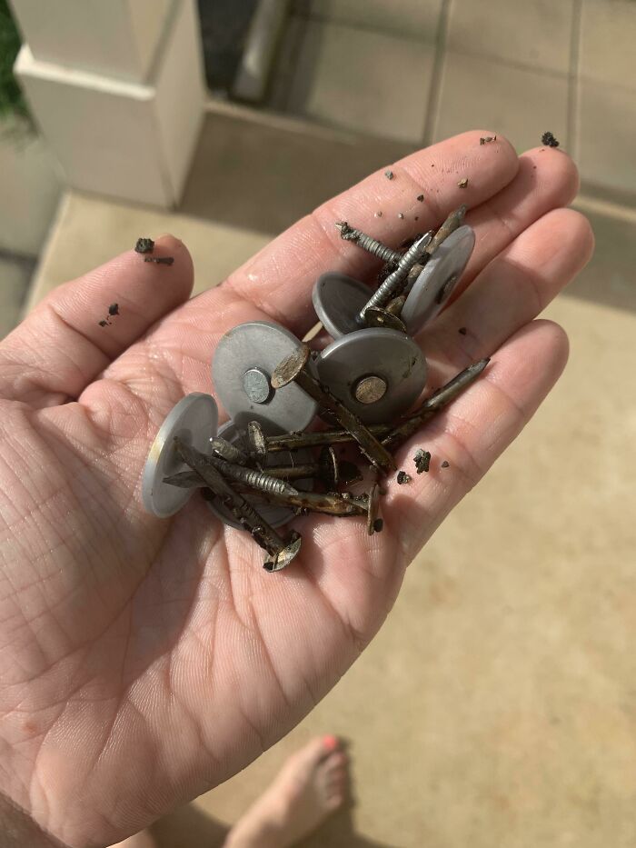 35 Times People Bought Homes And Regretted It Almost Immediately 35 Times People Bought Homes And Regretted It Almost Immediately