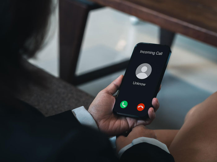 Man Has Outburst Over Wife Not Liking Mustard, She Realizes It Wasn’t About The Condiment At All