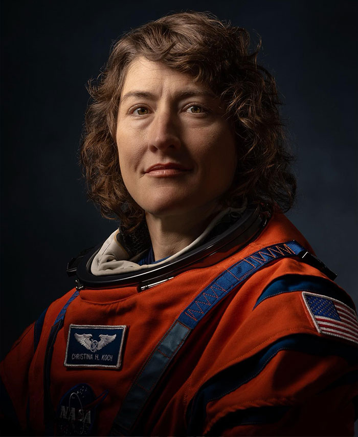 “Thirst Traps From Space”: Astronaut’s Ripped Physique During Moon Mission Sparks Frenzy