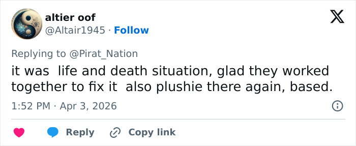 “Thirst Traps From Space”: Astronaut’s Ripped Physique During Moon Mission Sparks Frenzy