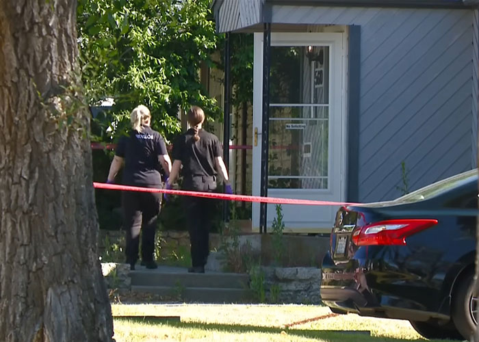 Daughter&rsquo;s Journal Detailed Dark Thoughts About Her Dad, Then She Smiled In Court With A Shocking Statement