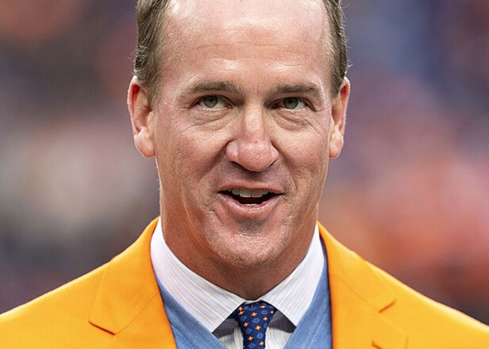 43 Beloved Celebrities That Are Not That Nice In Real Life, According To People Who Met Them 43 Beloved Celebrities That Are Not That Nice In Real Life, According To People Who Met Them