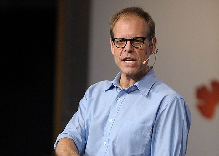 43 Beloved Celebrities That Are Not That Nice In Real Life, According To People Who Met Them 43 Beloved Celebrities That Are Not That Nice In Real Life, According To People Who Met Them